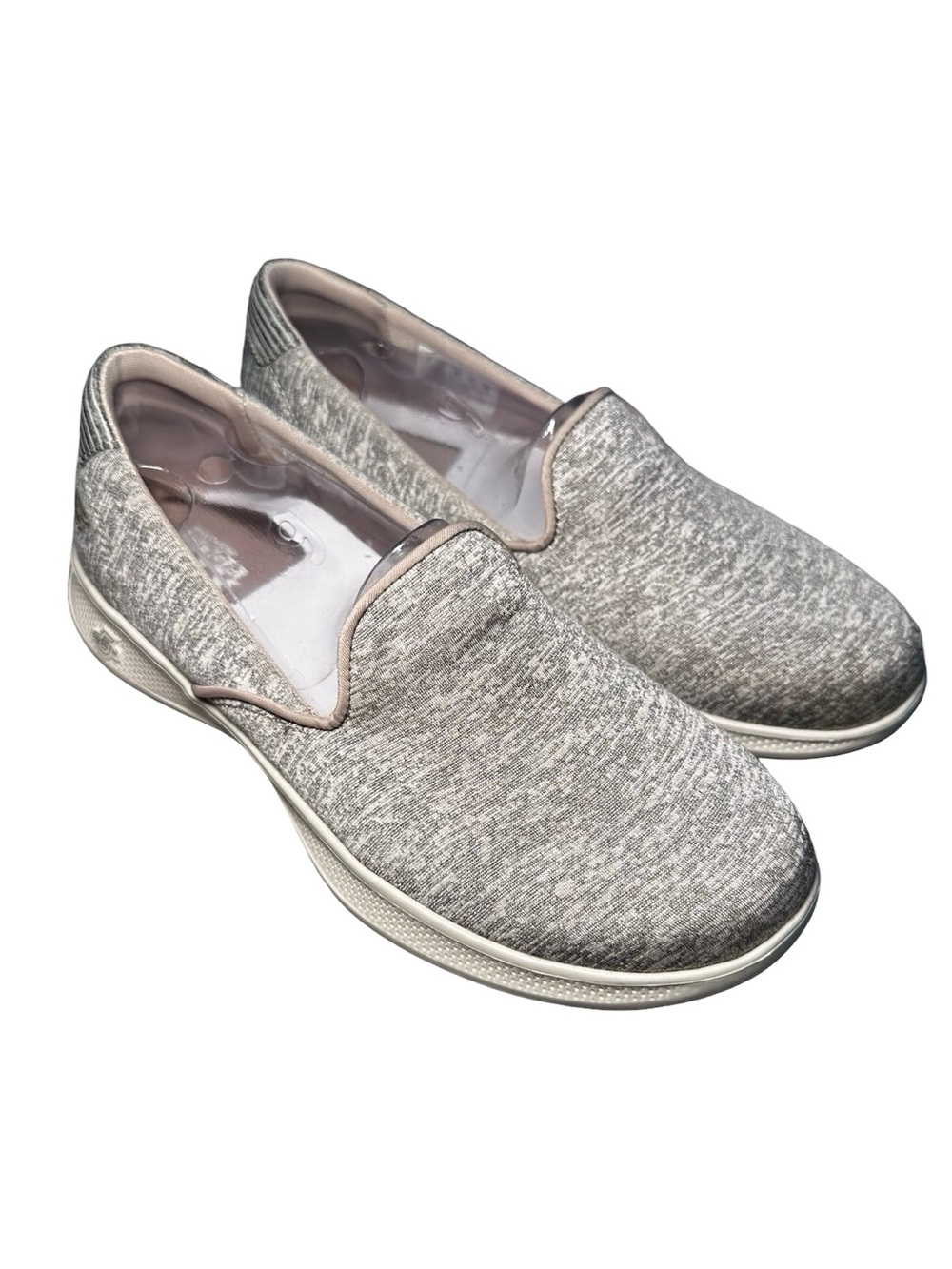 Skechers Gray Heather GOGA MAX Go Step Lite Sneakers SZ 6 Flats Slip On Comfort